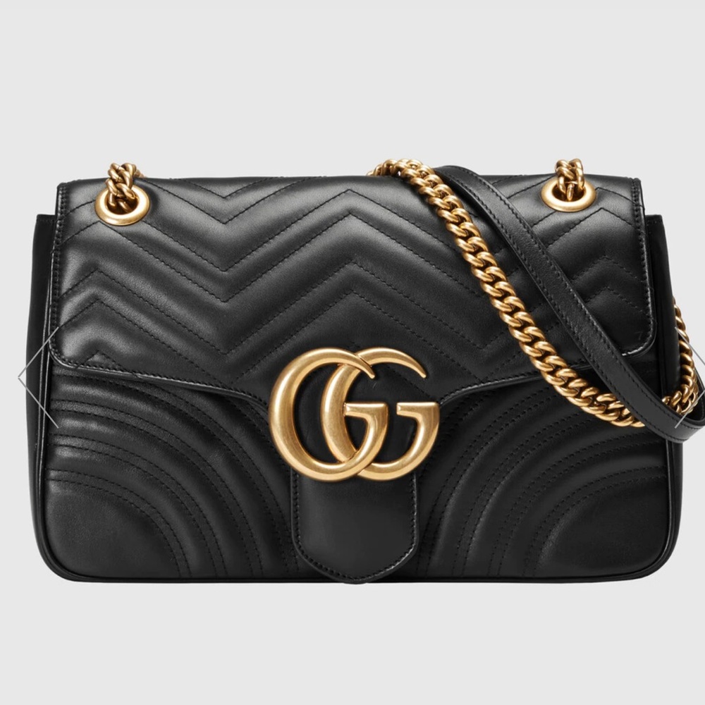 Gucci GG Marmont medium matelassé shoulder bag